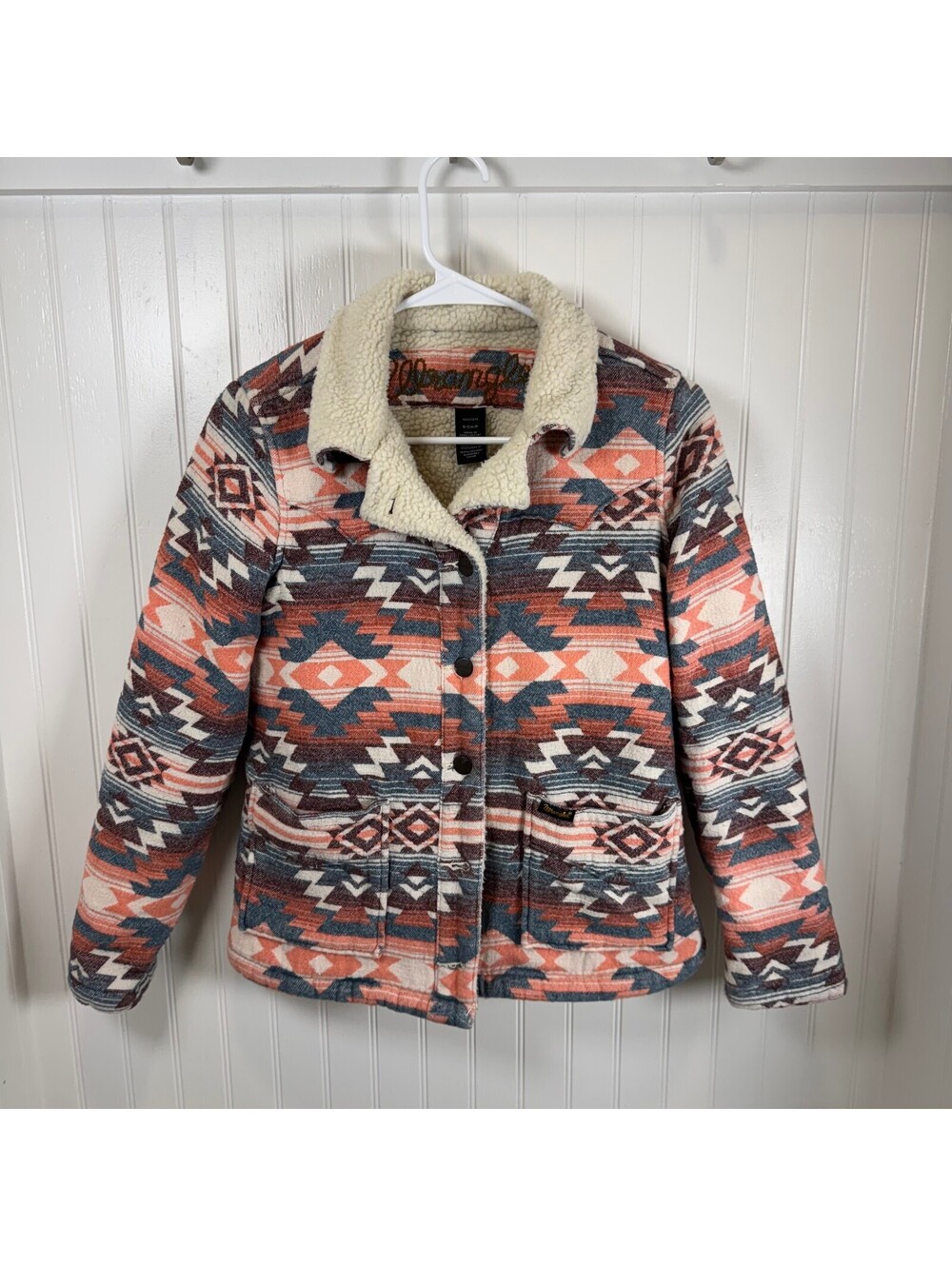 Wrangler Aztek Women's Small Southwestern Print Sherpa Lined Western Jacket